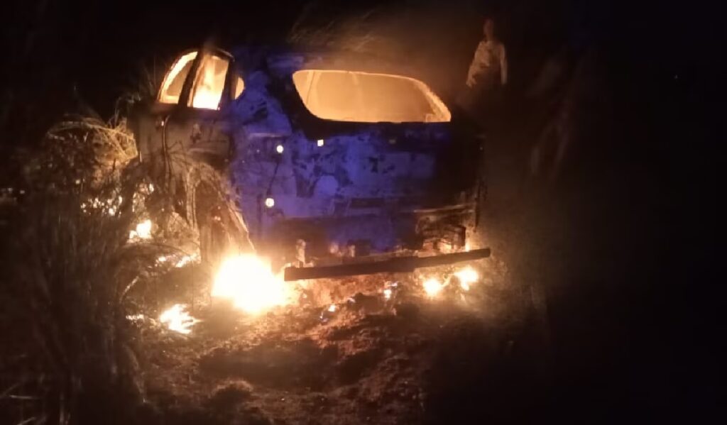 Chhapra: कार में लगी आग, पति के सामने जिंदा जली पत्नी, अयोध्या से लौटने के दौरान हुआ हादसा