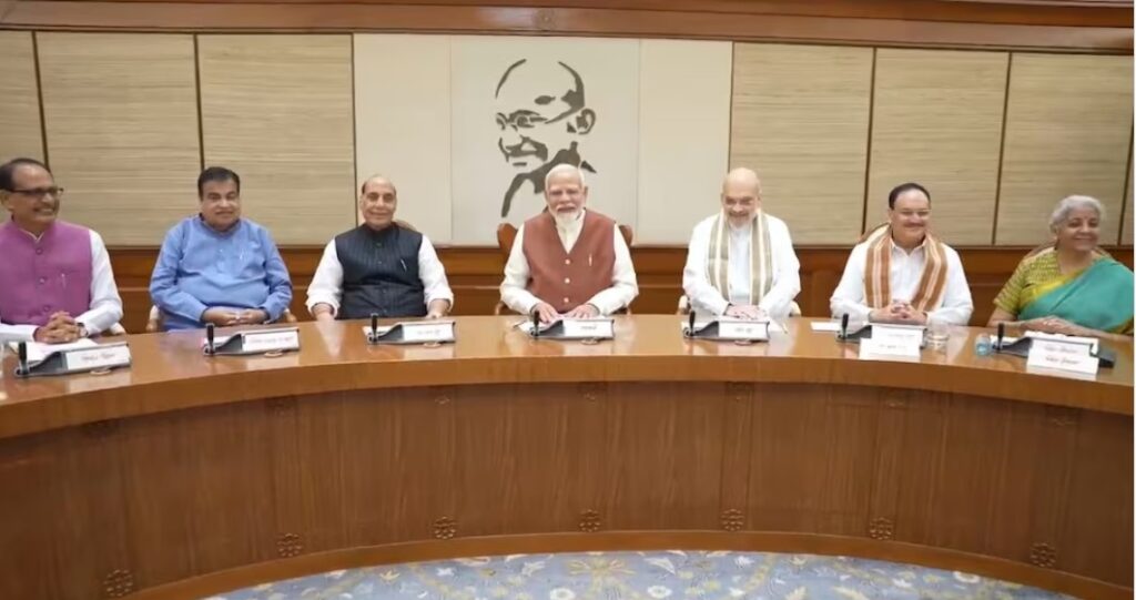 अमित शाह को फिर से मिला गृह विभाग, निर्मला सीतारमण को वित्त मंत्रालय, देखें मंत्रियों की पूरी लिस्ट