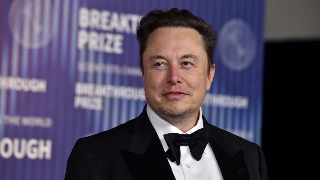 iPhone और MacBook को लेकर Elon Musk का बड़ा बयान, ऑफिस ले जाने पर लगाएंगे बैन