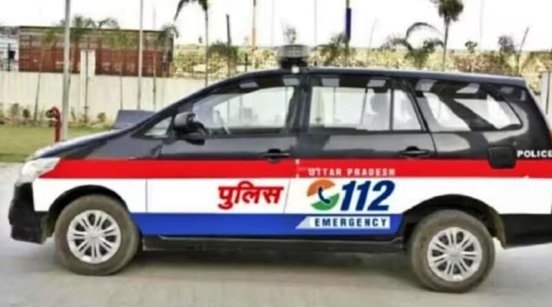 पुलिस की गाड़ी में मिले देसी शराब और नमकीन के पैकेट, ऑन ड्यूटी सिपाही-होमगार्ड पर एक्शन, मचा हड़कंप