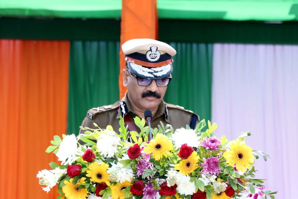 पुलिसकर्मियों