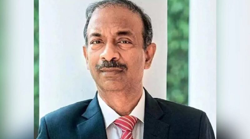 Jharkhand cadre IAS officer Amit Khare has been given the additional charge of CEO of Sansad TV.