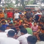 People enraged by the attack on the temple in Simdega, blocked the National Highway for hours.