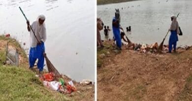 Ranchi Municipal Corporation cleans up the material immersed in ponds after Kali Puja