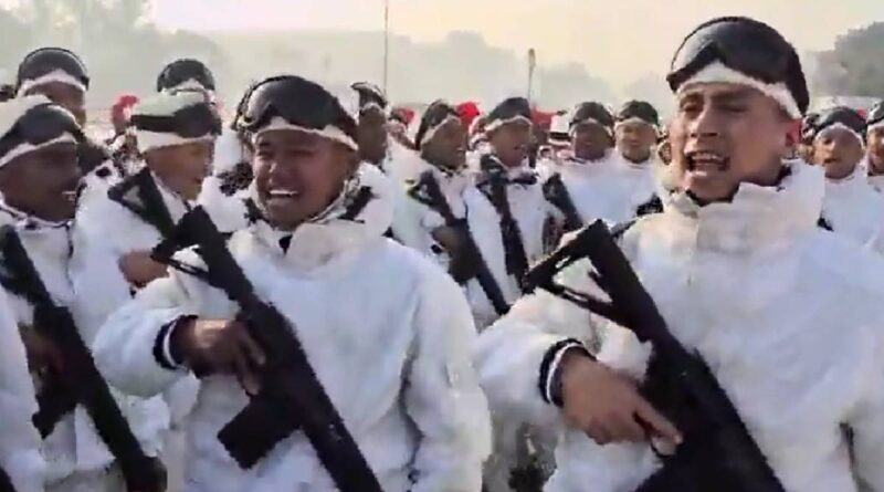 ले बेटा दिल न दिया…. कर्तव्य पथ पर दिखा जवानों का अलग अंदाज, परेड की तैयारियों के बीच गाया वायरल गाना