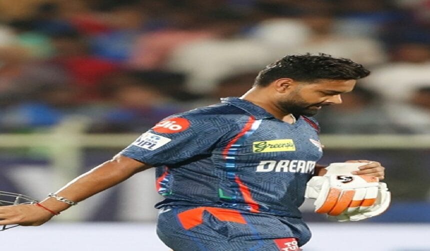 SRH vs LSG IPL 2026 मैच में टॉस के दौरान ऋषभ पंत और सनराइजर्स हैदराबाद टीम